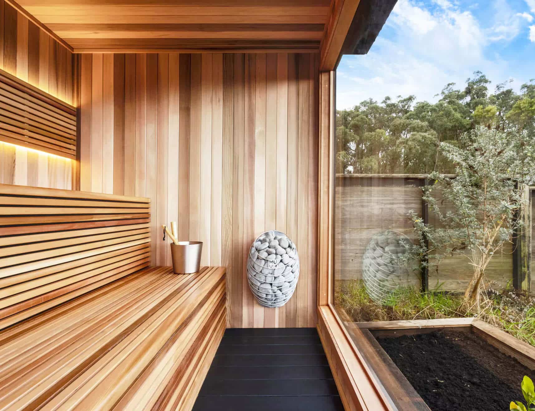 HUUM DROP Electric Sauna Heater 6kW - Detail View